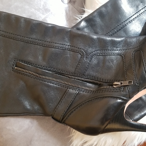 Coach Real Leather hidden platfom boots EUC Size10 - Picture 4 of 6